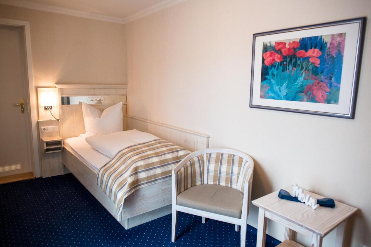 Alter Landkrug Hotel Nortorf Екстериор снимка