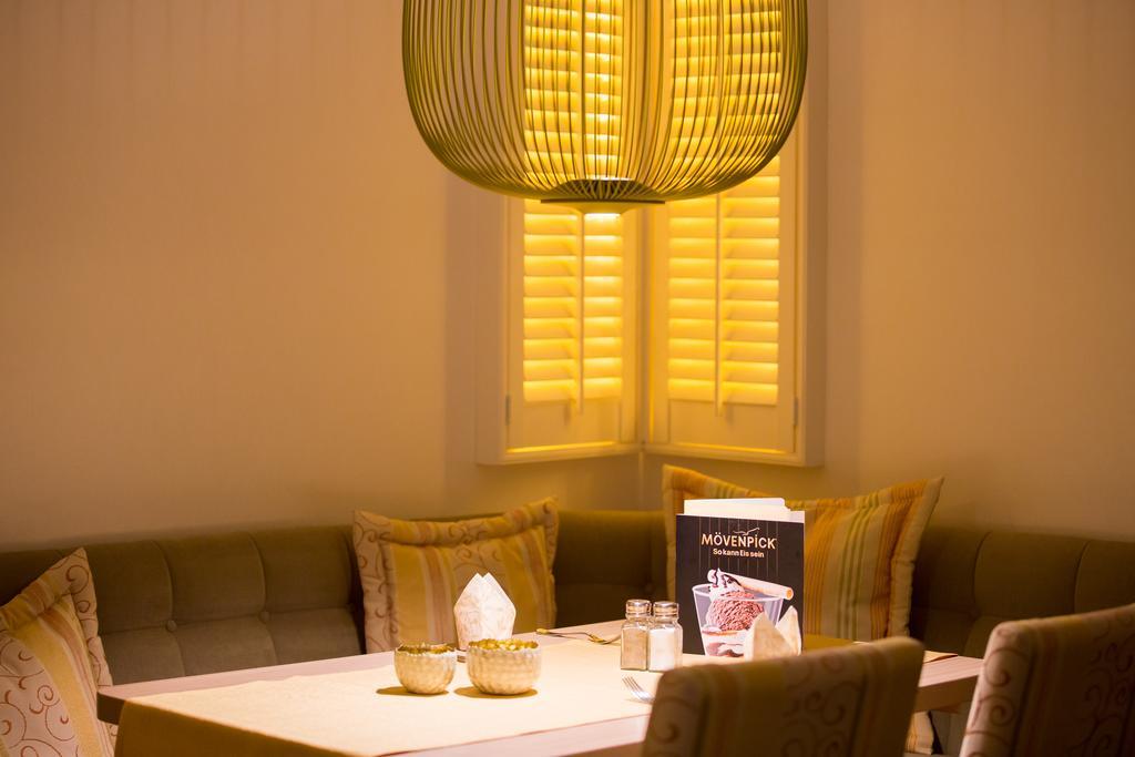 Alter Landkrug Hotel Nortorf Екстериор снимка