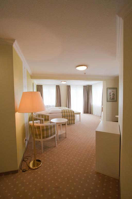 Alter Landkrug Hotel Nortorf Екстериор снимка